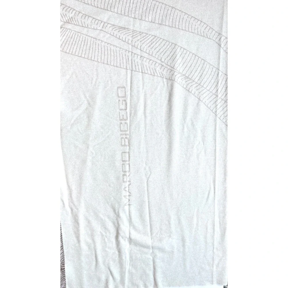 Marco Bicego Beige‎ Wool Blend Throw with Fringe Geometric Pattern